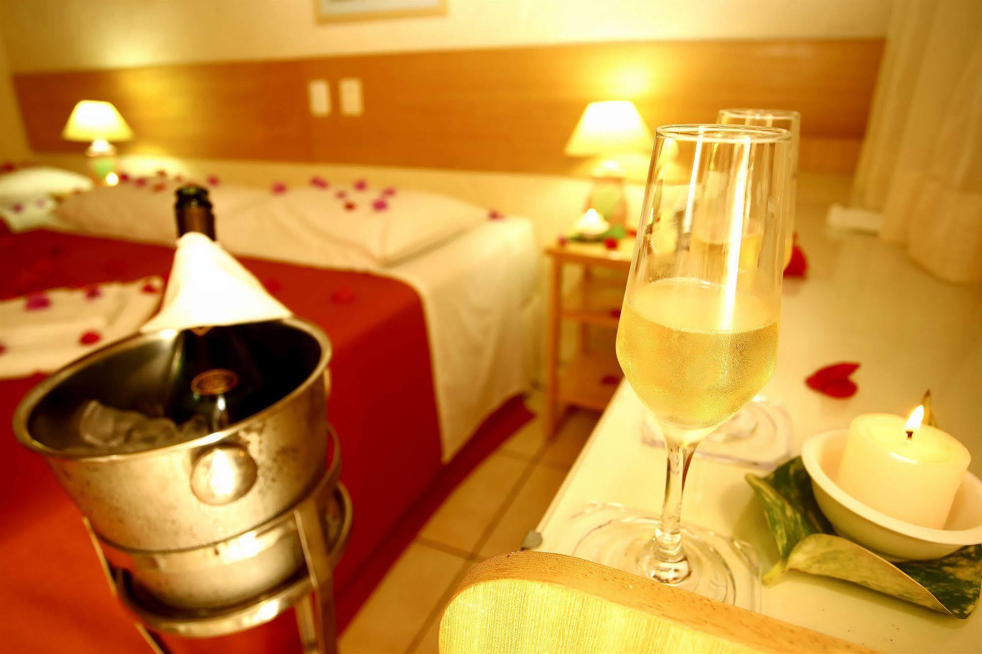 Hotel Ilhasol Илябела Екстериор снимка